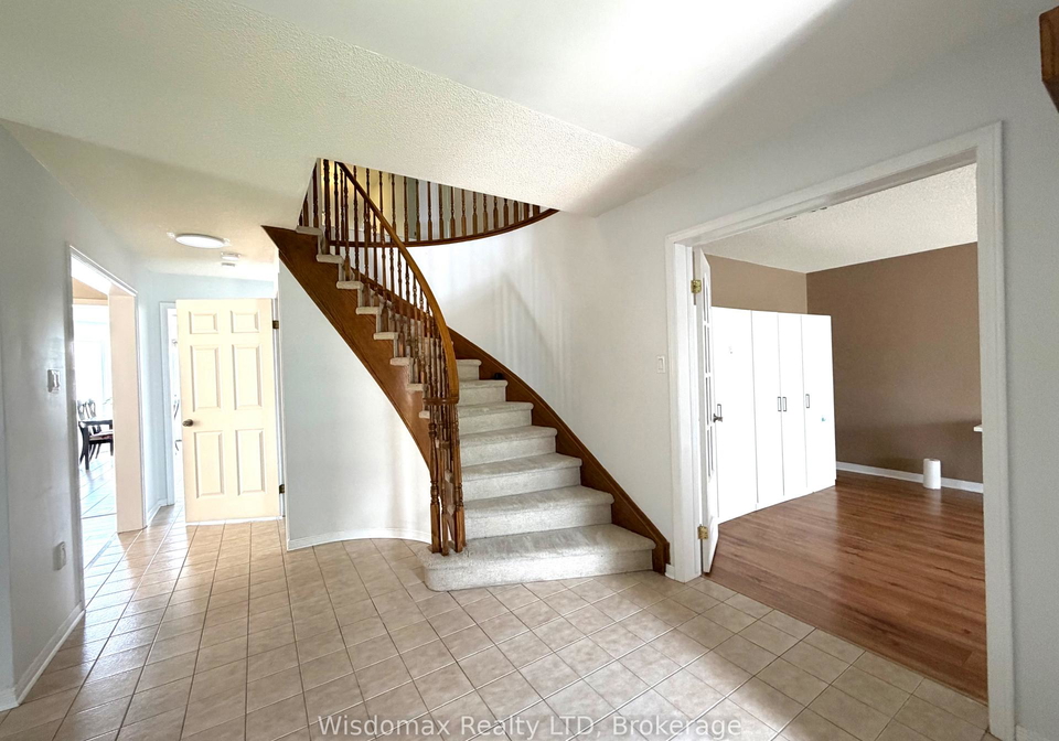 1-crysler-crescent-thorold-ontario-x13565100