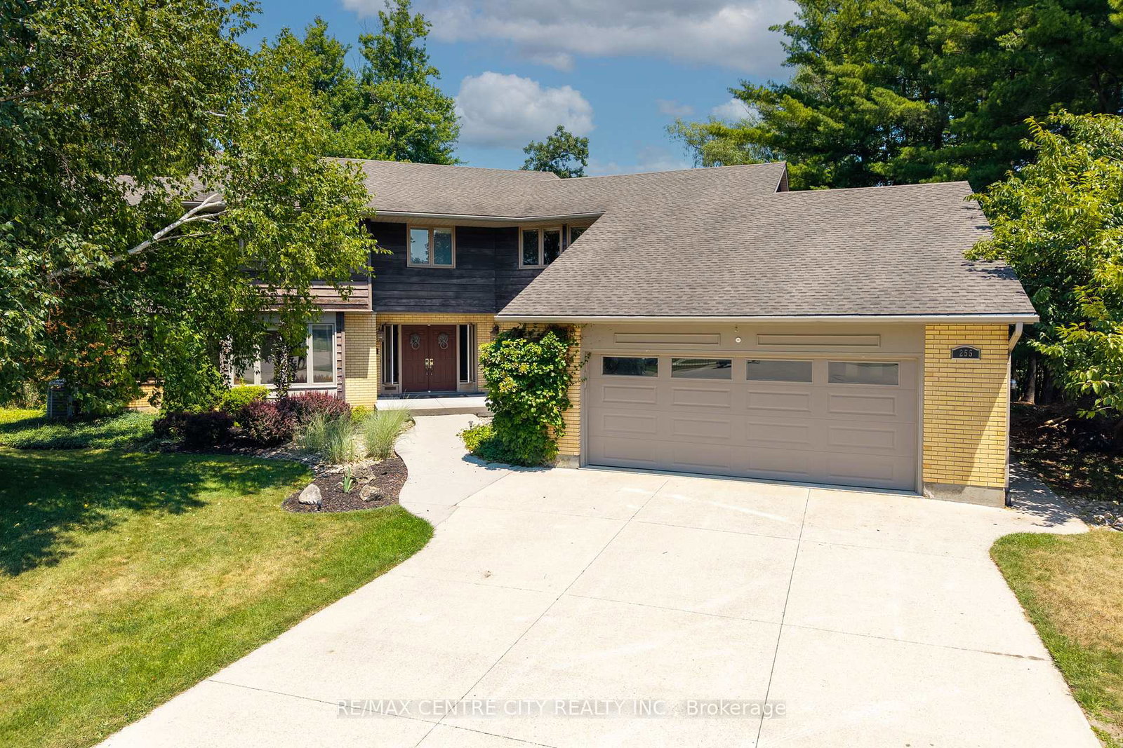 255-mill-pond-crescent-strathroy-caradoc-ontario-x13565208