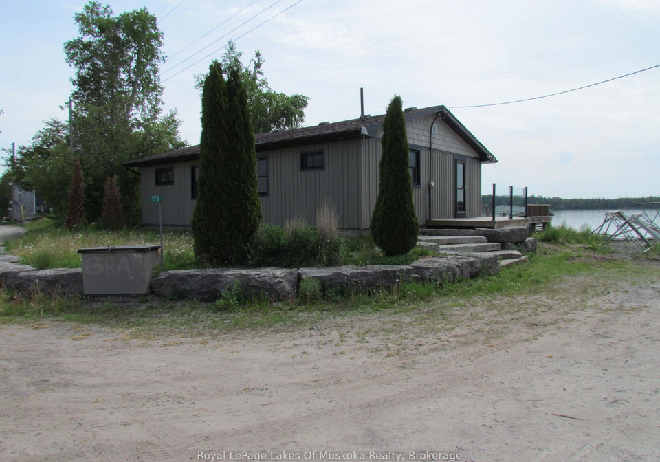 173-fells-point-road-kawartha-lakes-ontario-x13565348