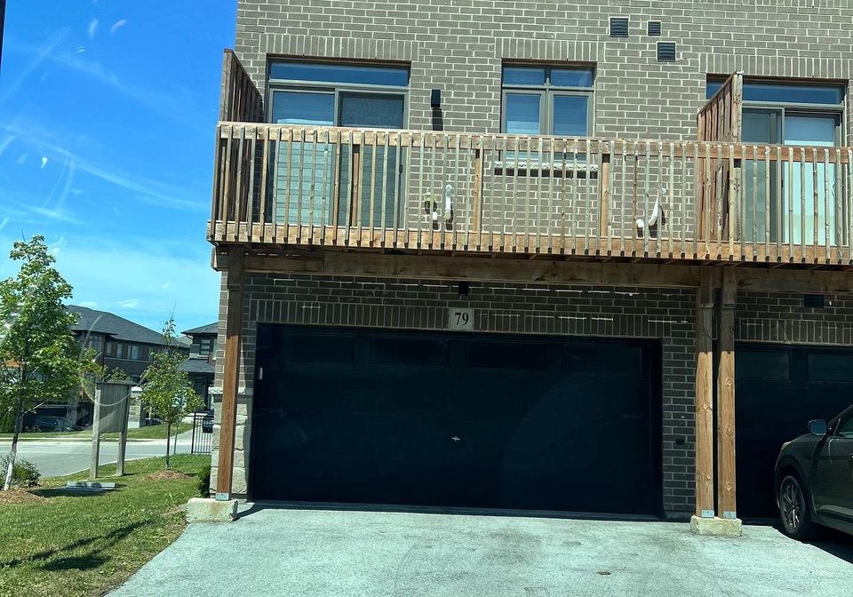 61-soho-street-hamilton-ontario-x13565360