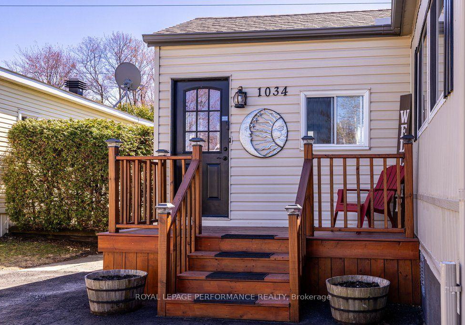 1034-vista-barrett-private-ottawa-ontario-x13565422