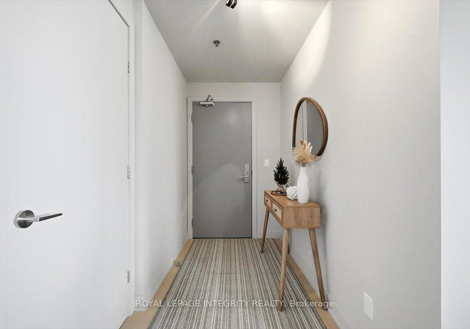 203-catherine-street-ottawa-ontario-x13565512