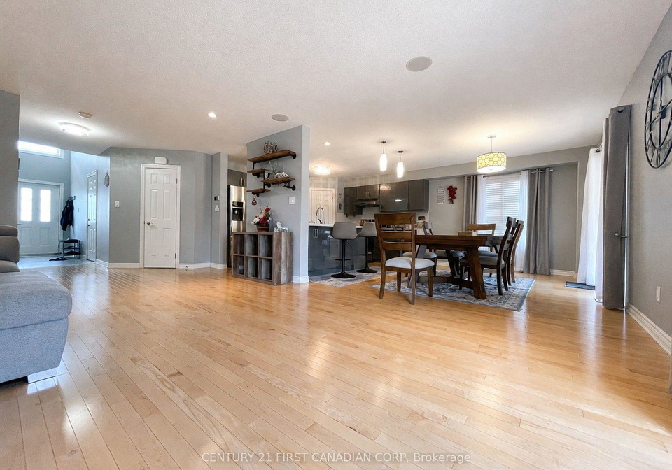 2722-bateman-trail-london-south-ontario-x13565568
