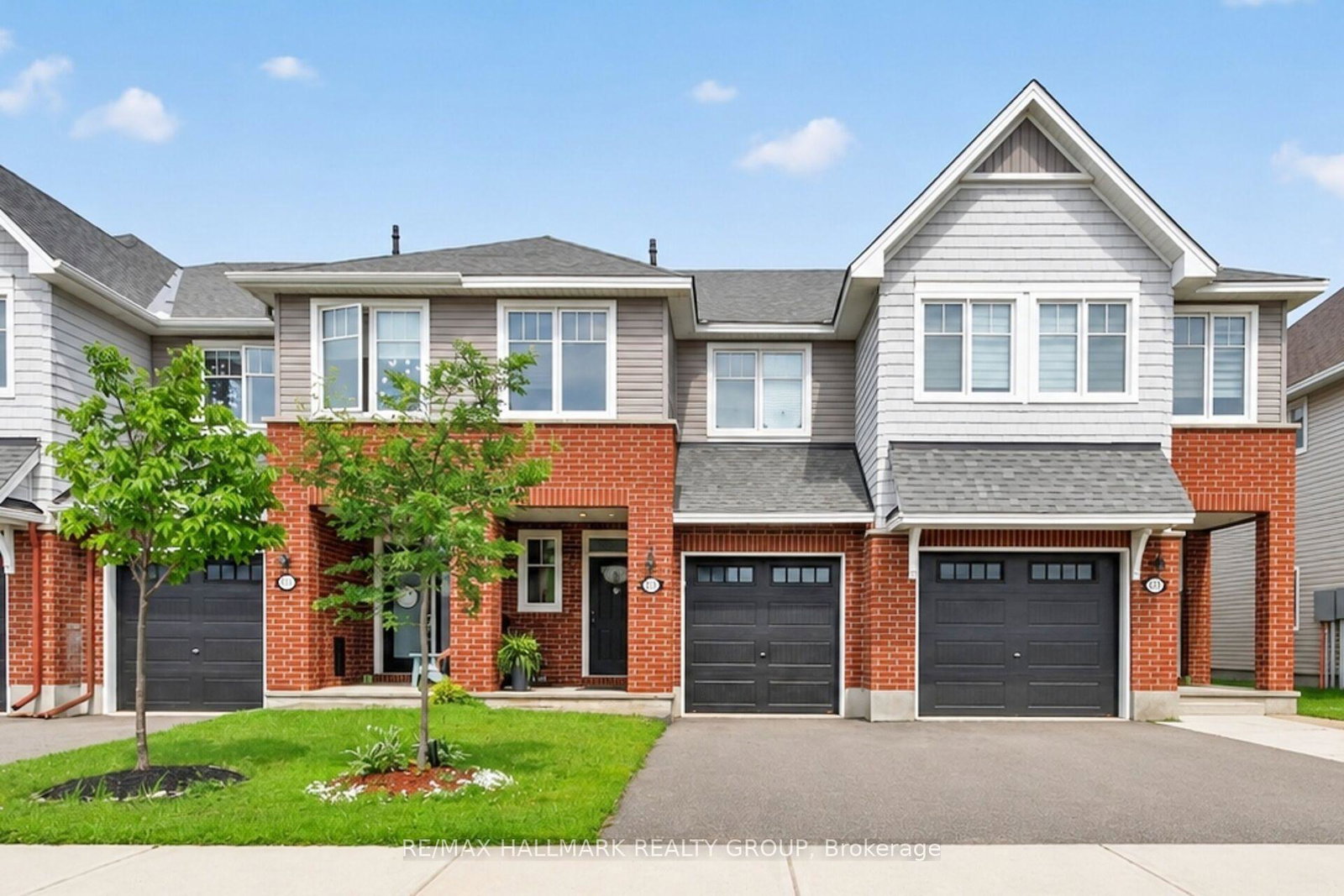 357-barrett-farm-drive-ottawa-ontario-x13565606