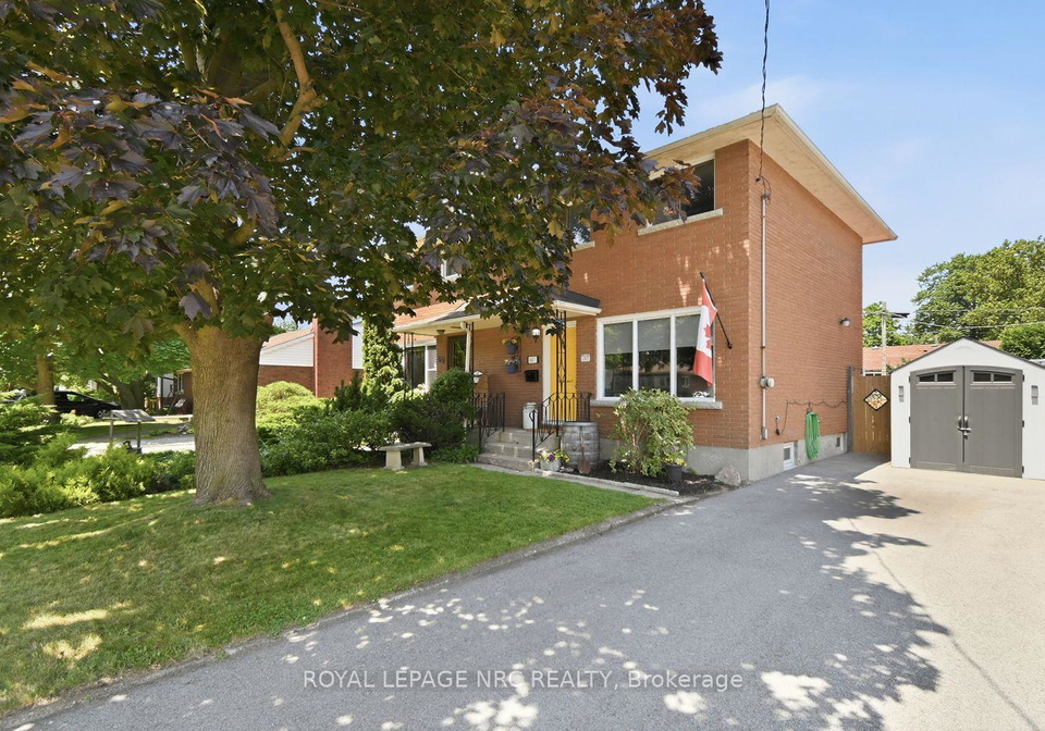 71-wildwood-road-st-catharines-ontario-x13565648