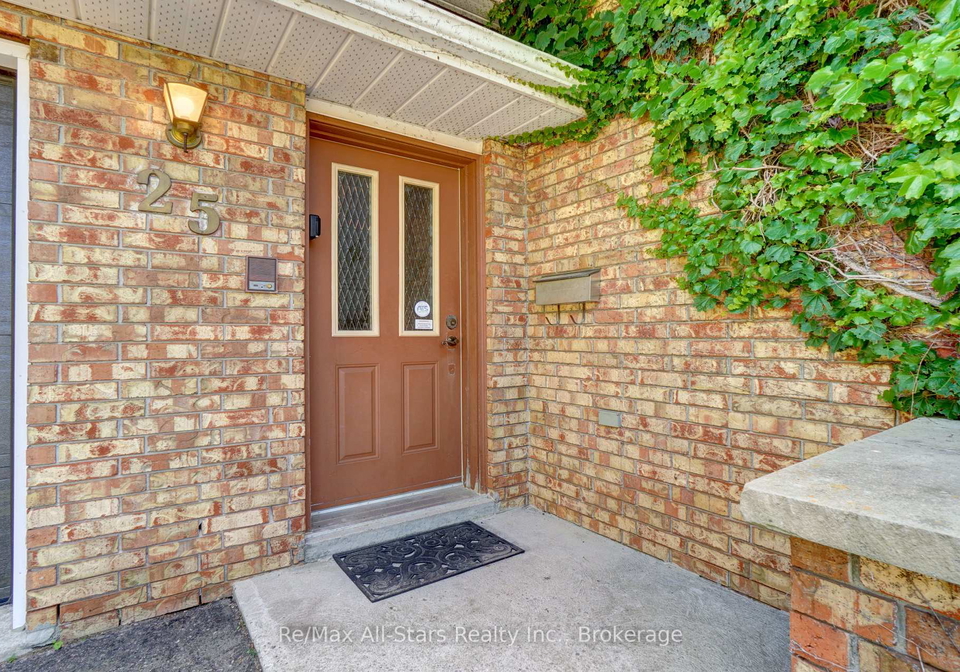 25-madill-crescent-kawartha-lakes-ontario-x13565808