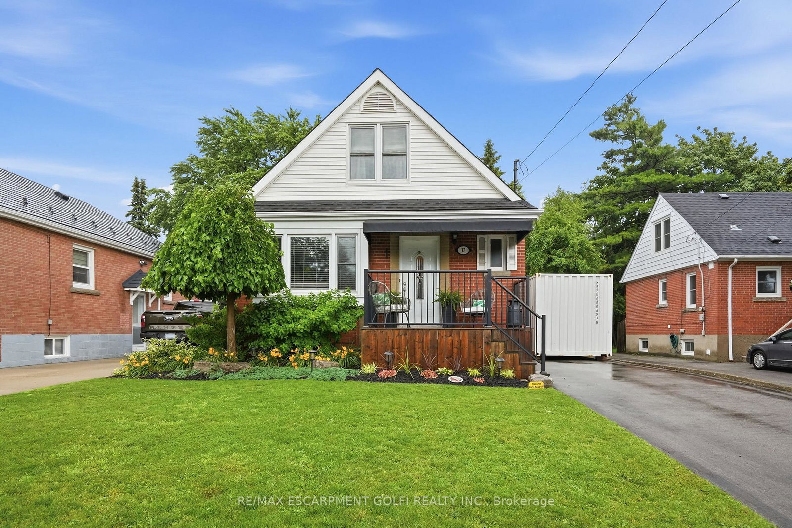 13-east-41st-street-hamilton-ontario-x13565918