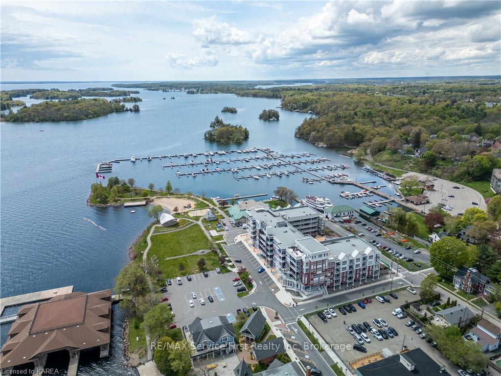 130-water-street-gananoque-ontario-x13566038