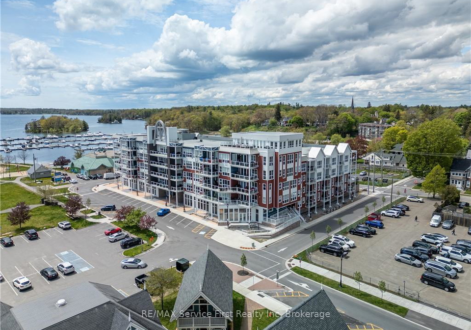 130-water-street-gananoque-ontario-x13566038
