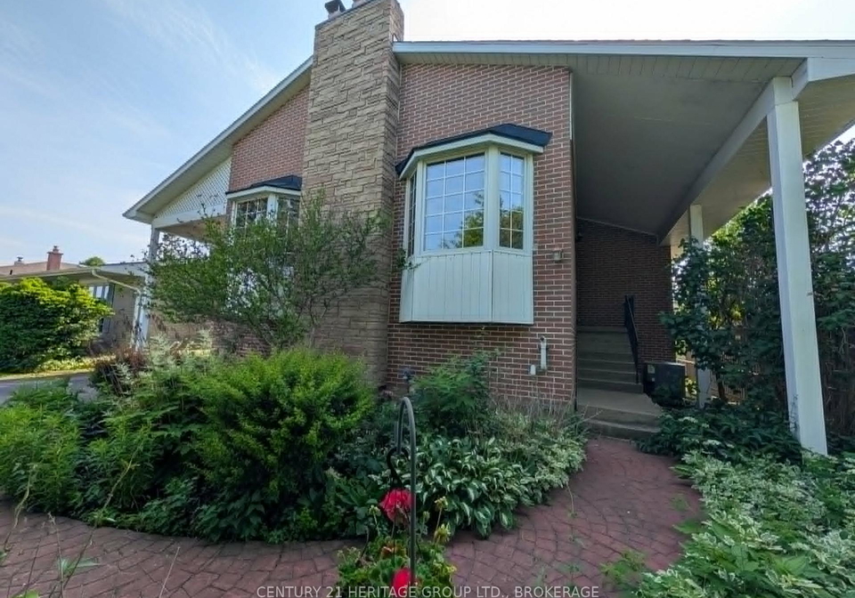 20-oakridge-avenue-kingston-ontario-x13566136