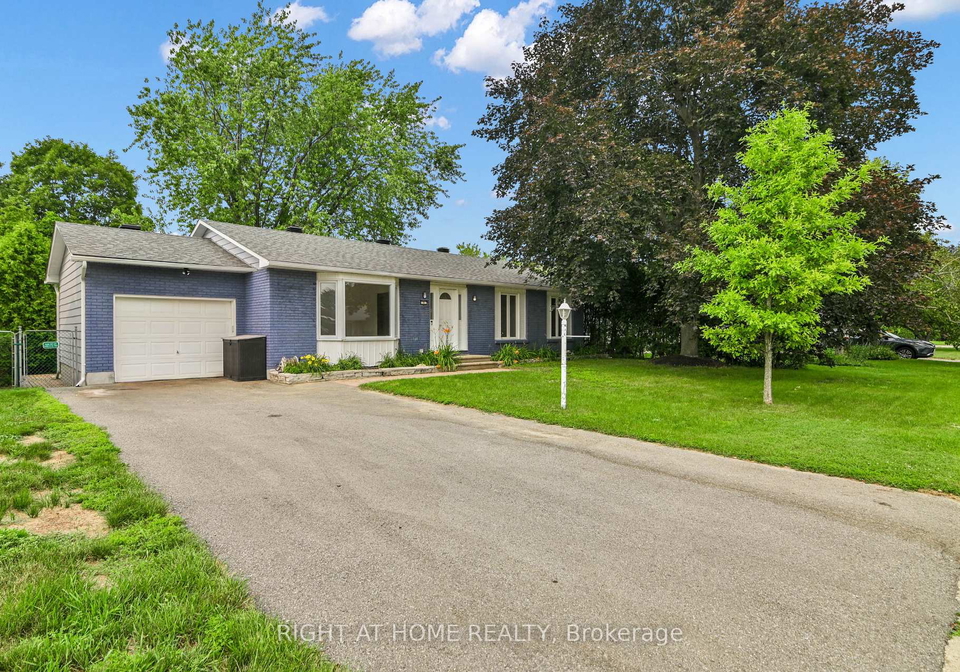 9-leetom-crescent-ottawa-ontario-x13566274
