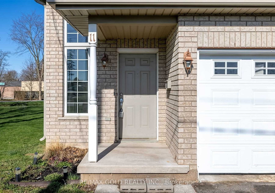 11-rose-avenue-welland-ontario-x13566554