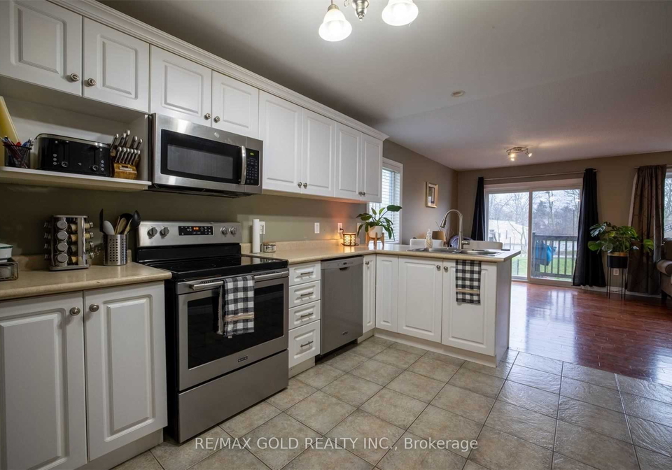 11-rose-avenue-welland-ontario-x13566554