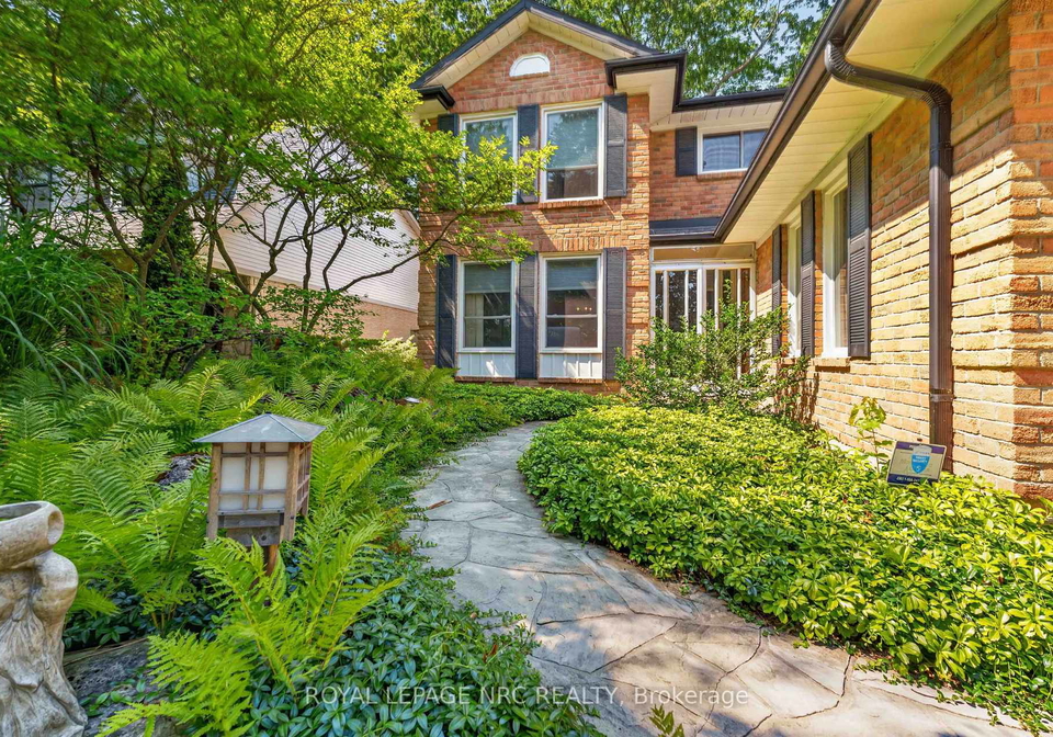 51-forestview-drive-hamilton-ontario-x13566718