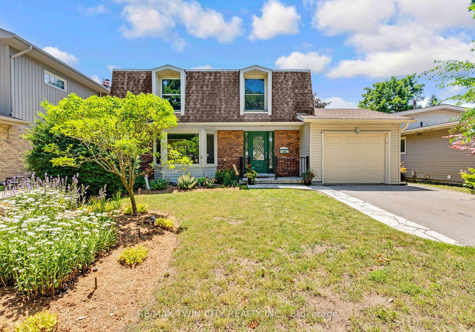 15-lewis-crescent-kitchener-ontario-x13566774
