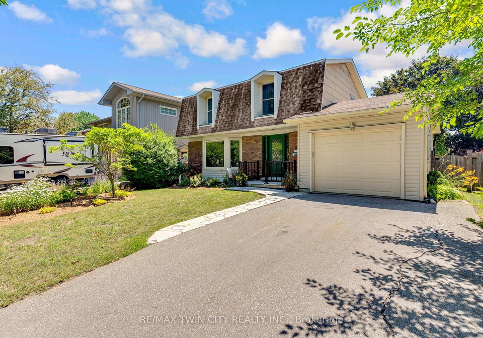 15-lewis-crescent-kitchener-ontario-x13566774