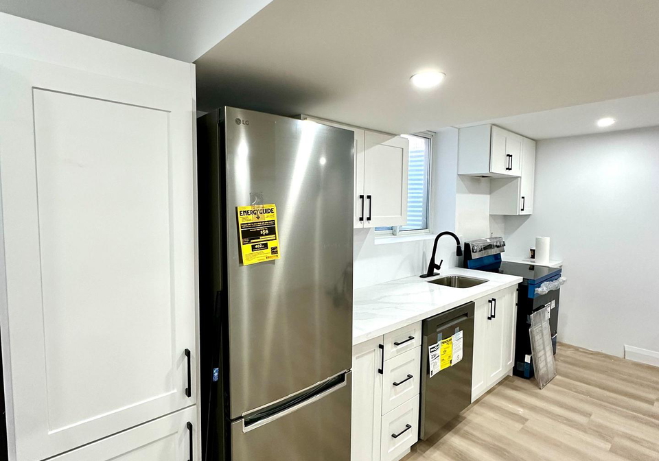 154-thames-way-hamilton-ontario-x13566776