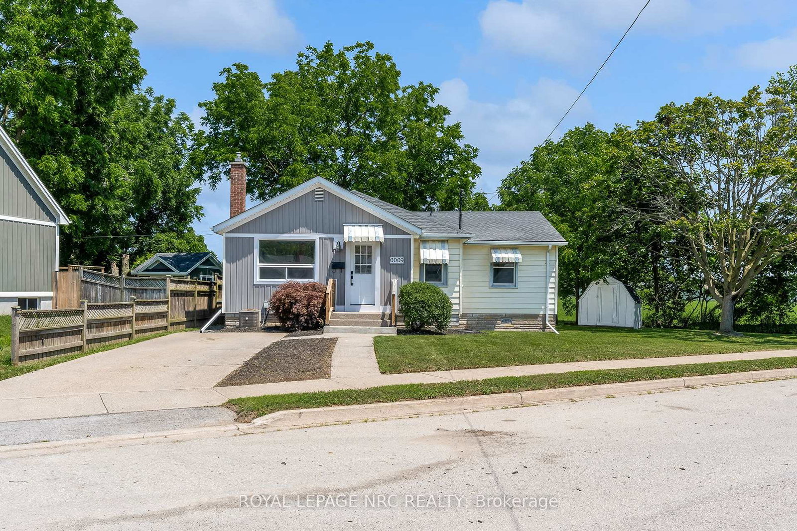6069-collins-drive-niagara-falls-ontario-x13566784