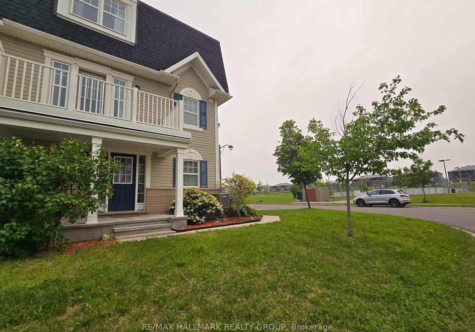 549-ensatina-crescent-ottawa-ontario-x13566834