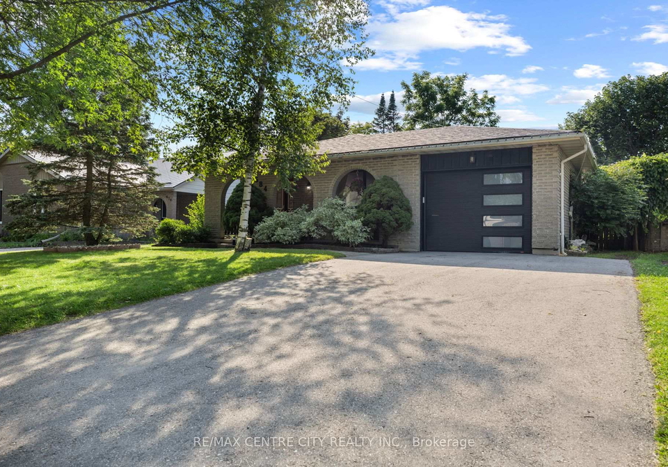 684-macyoung-drive-kincardine-ontario-x13566982