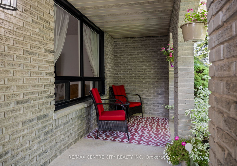 684-macyoung-drive-kincardine-ontario-x13566982