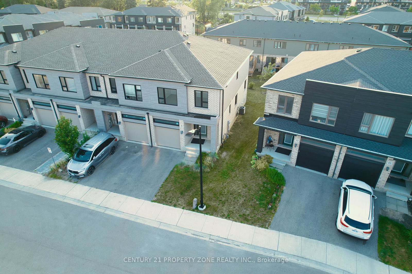 11-shedrow-place-kitchener-ontario-x13567080