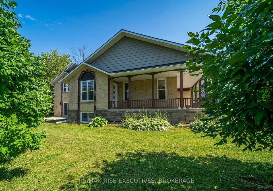 2-creighton-drive-loyalist-ontario-x13567104