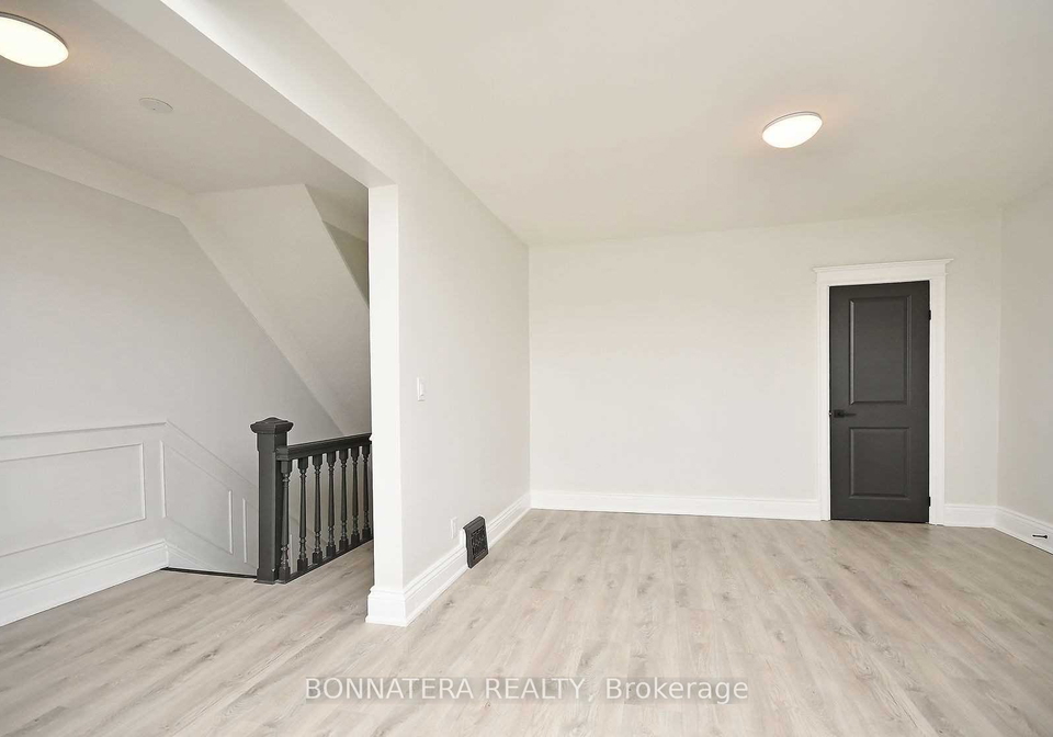 47-emerald-street-n-hamilton-ontario-x13567180