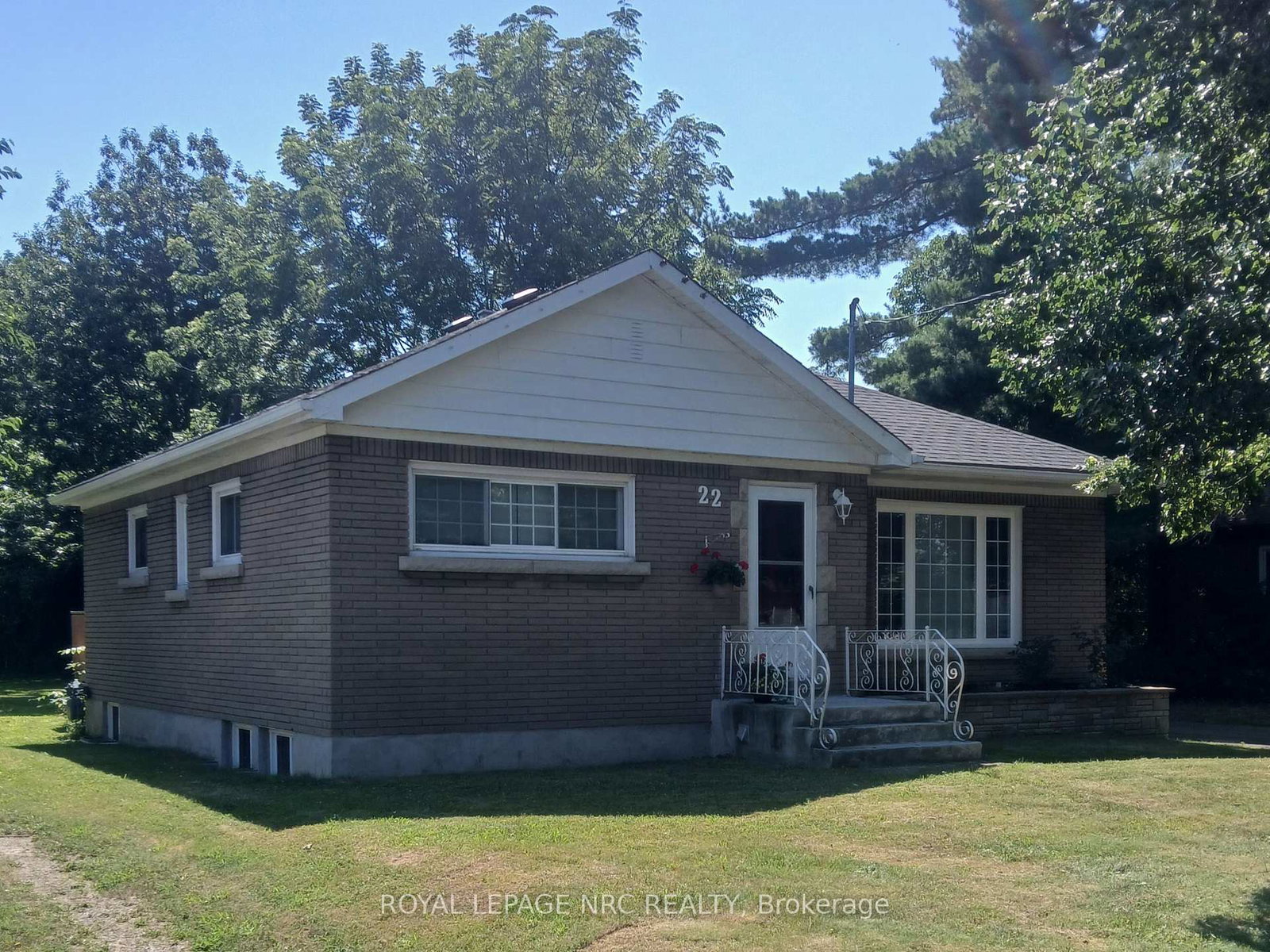 22-dunblane-avenue-st-catharines-ontario-x13567236