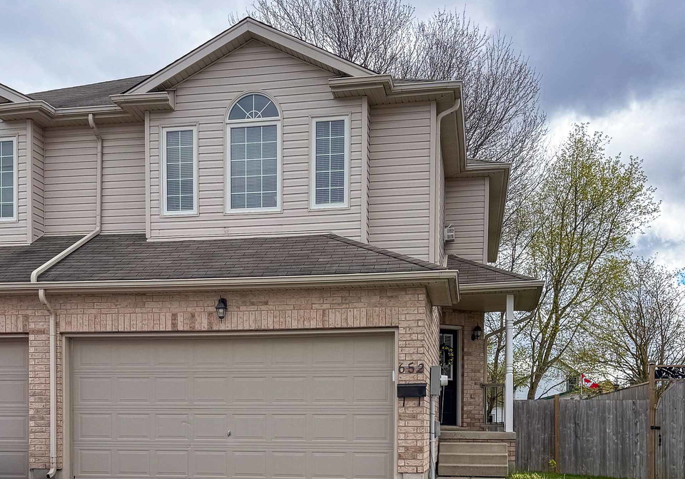 652-salisbury-avenue-north-perth-ontario-x13567248