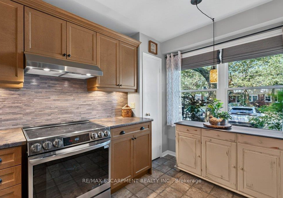 kerman-avenue-grimsby-ontario-x13567444