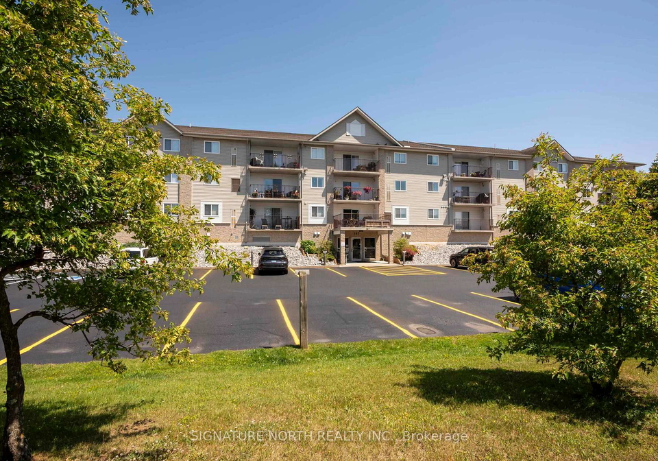 107-147-fanshaw-street-thunder-bay-ontario-x13567572