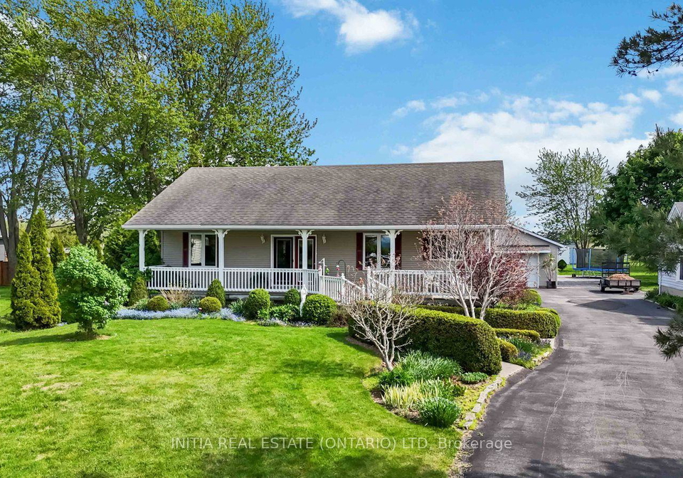 4217-bluepoint-drive-plympton-wyoming-ontario-x13567592