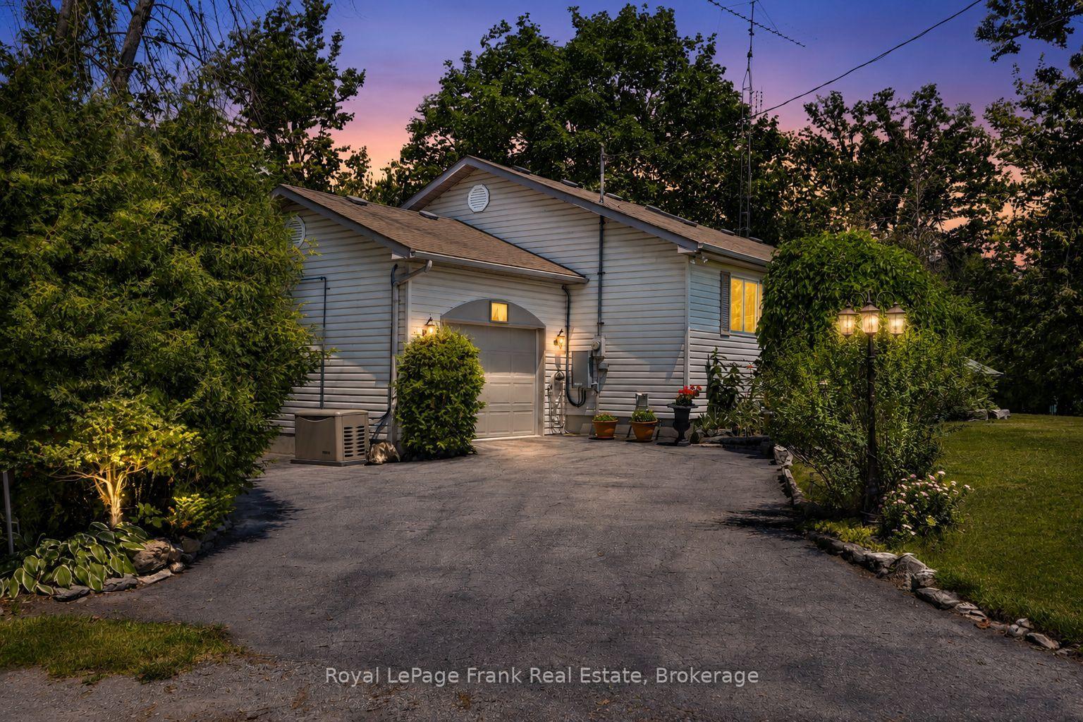 2-ideal-point-road-s-kawartha-lakes-ontario-x13567696