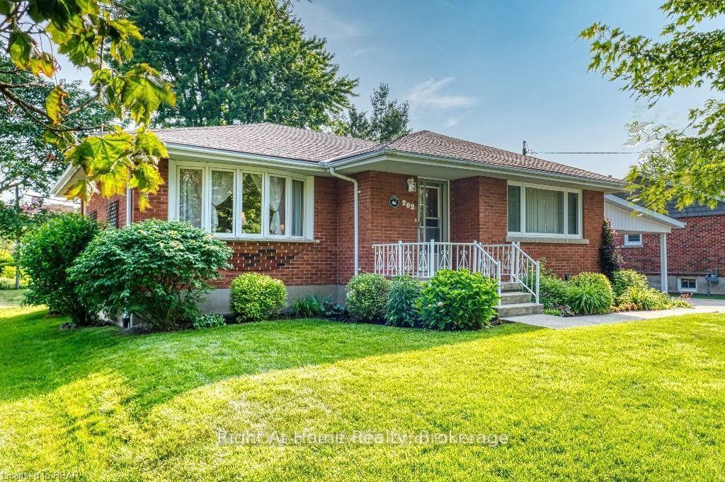202-easson-street-stratford-ontario-x13567884