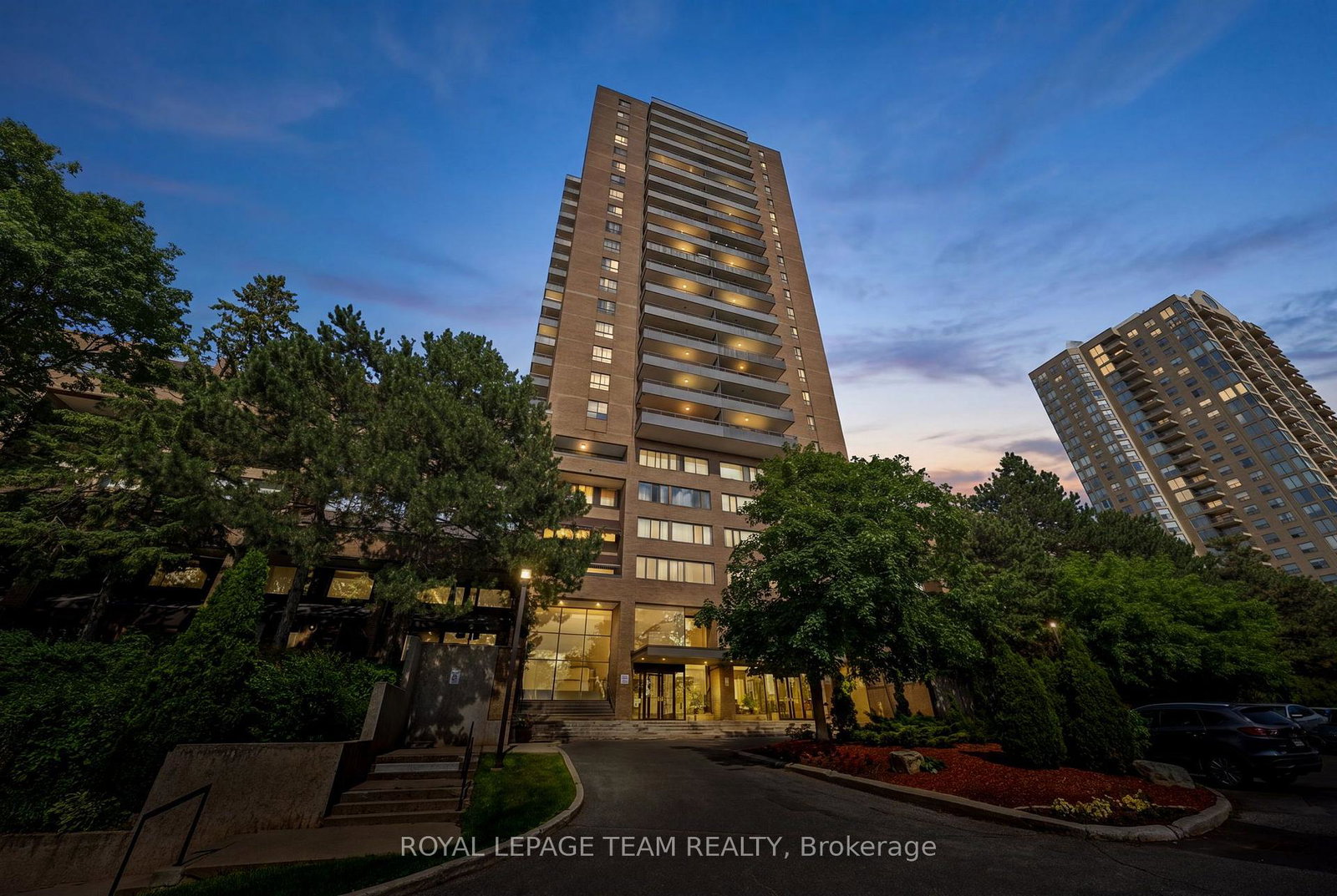 515-st-laurent-boulevard-ottawa-ontario-x13567944