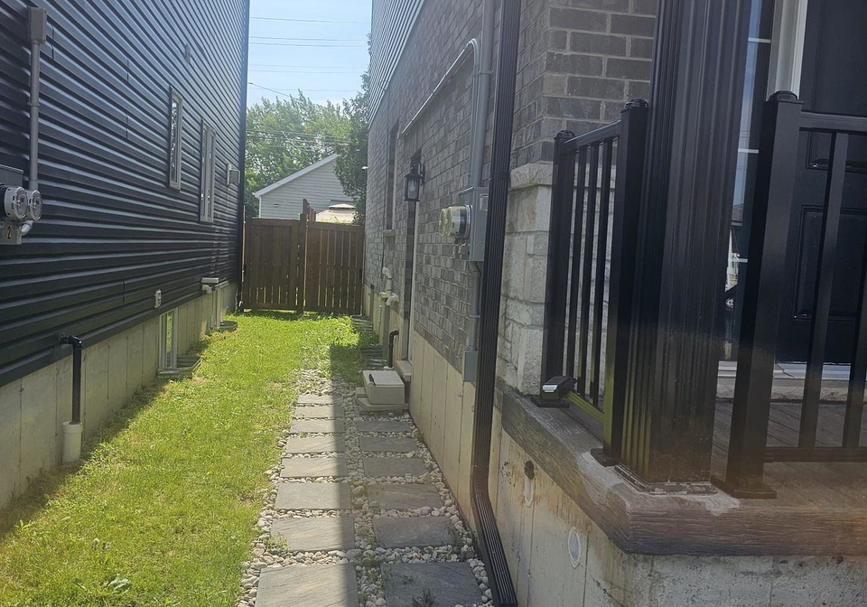 84-beland-avenue-hamilton-ontario-x13567946