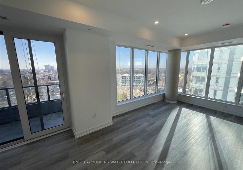 15-wellington-street-s-kitchener-ontario-x13568054