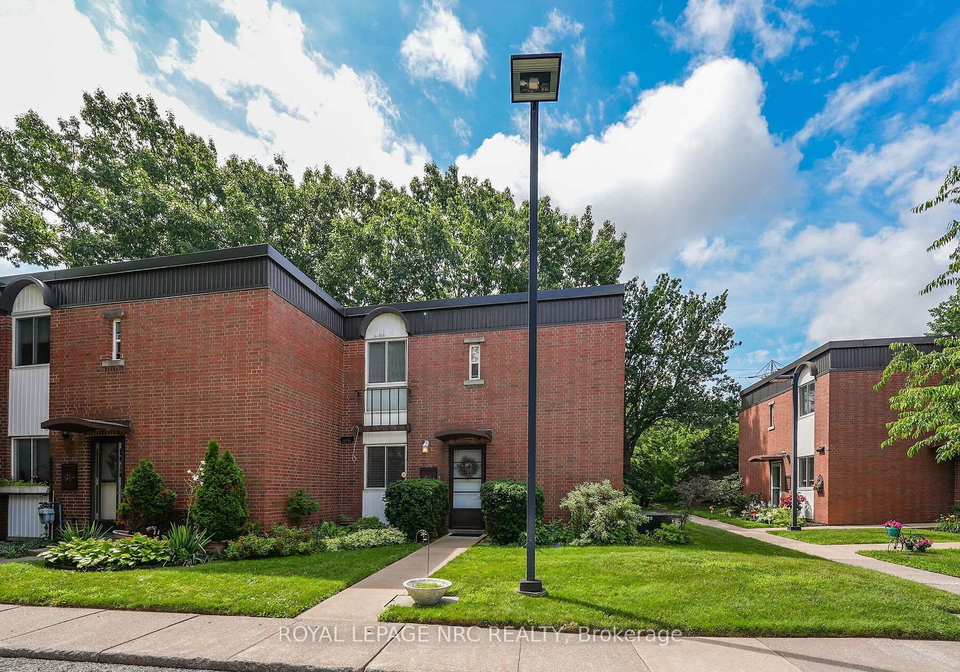 6453-colborne-street-niagara-falls-ontario-x13568060