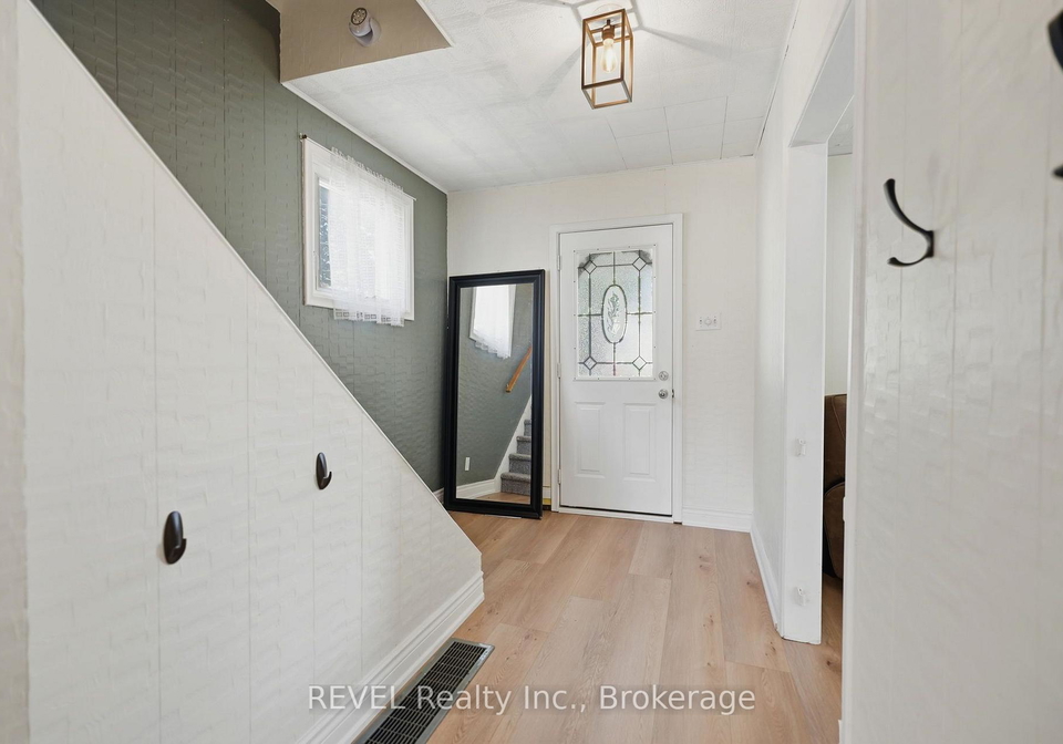 41-cross-street-port-colborne-ontario-x13568168
