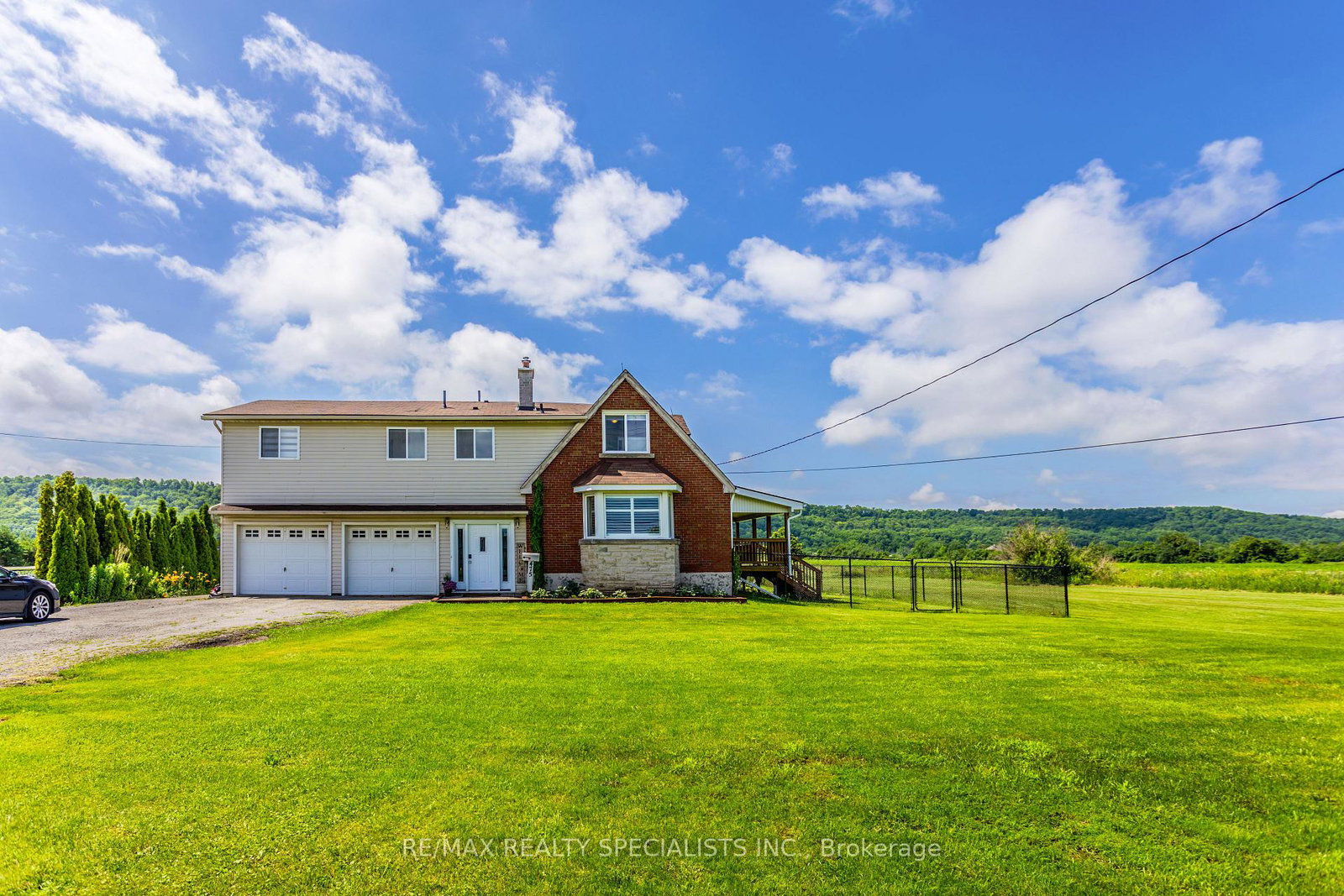 475-main-street-w-grimsby-ontario-x13568192
