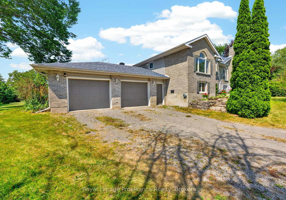3561-vienna-crescent-frontenac-ontario-x13568402