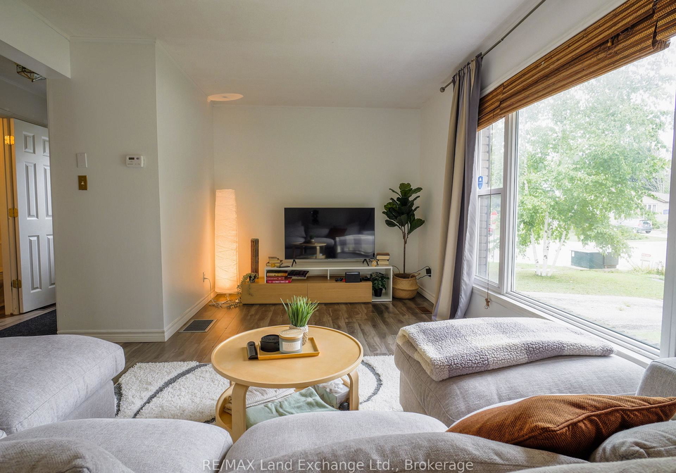650-barnes-avenue-saugeen-shores-ontario-x13568510