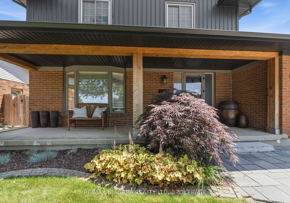 18-courtleigh-road-st-catharines-ontario-x13568532