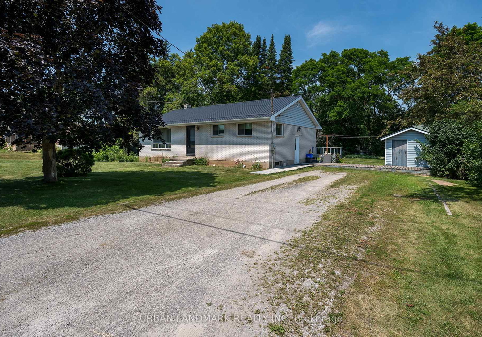 22-queen-victoria-street-w-centre-hastings-ontario-x13568542