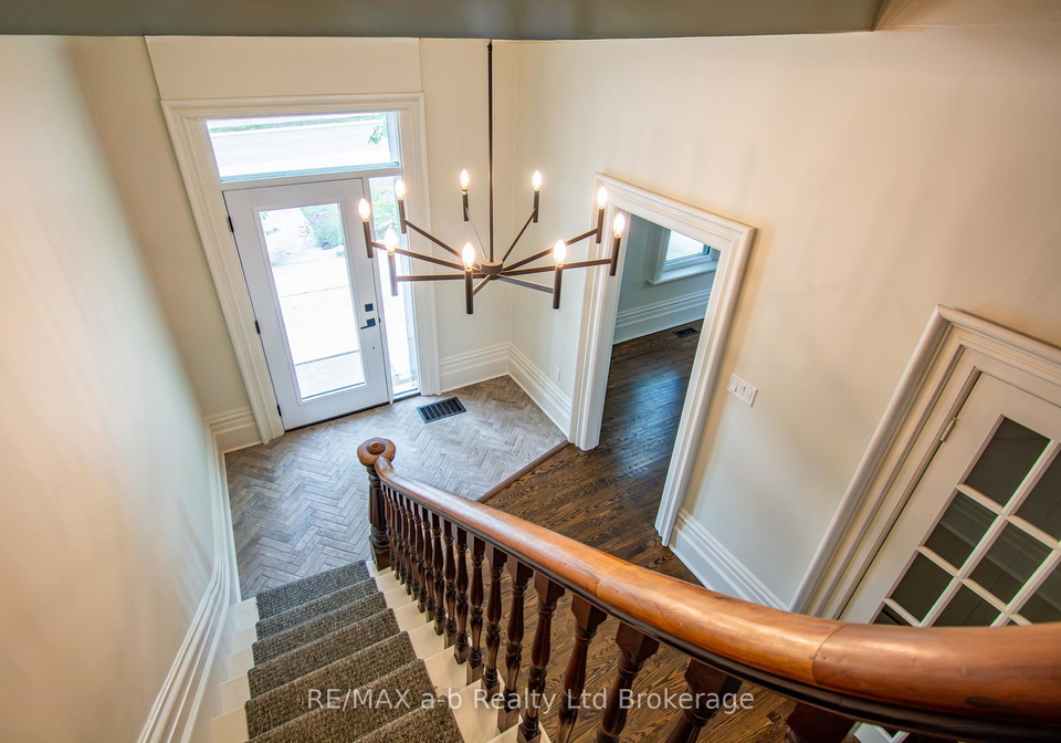 66-daly-avenue-stratford-ontario-x13568578