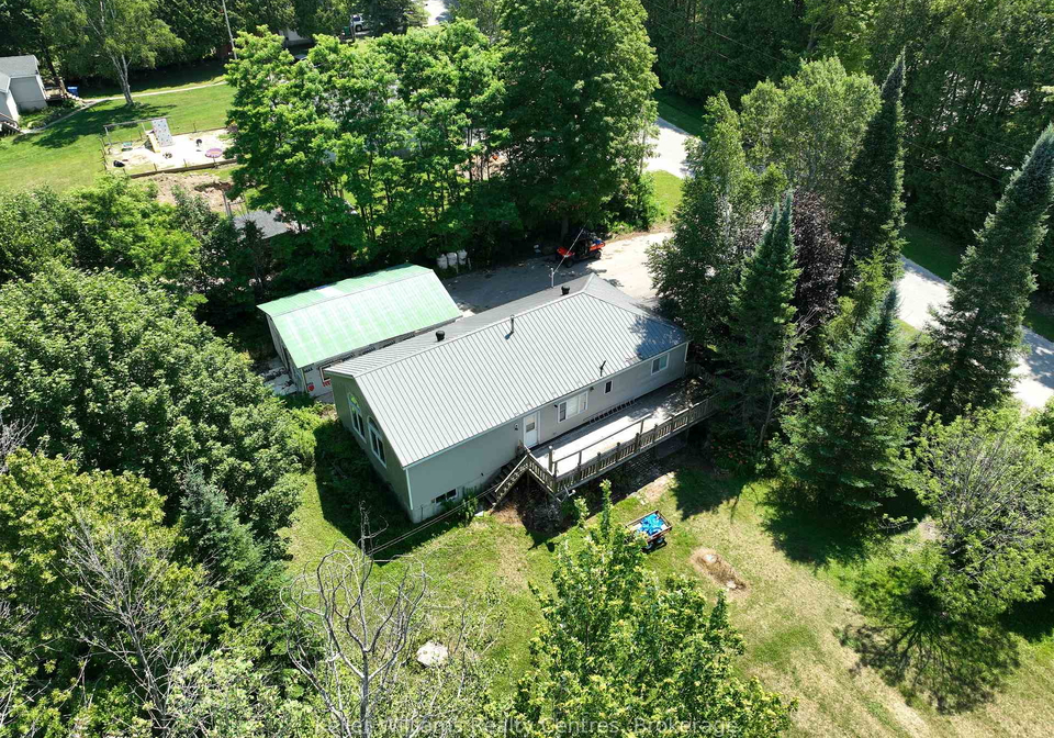 242161-concession-3-rr1-georgian-bluffs-ontario-x13568642