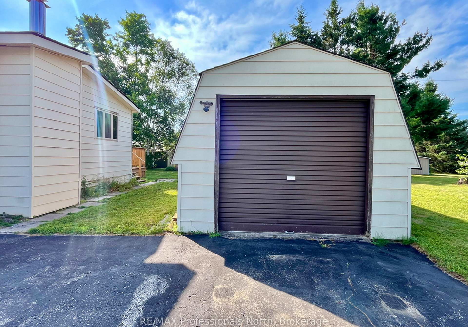 1034-eighth-lane-minden-hills-ontario-x13568732