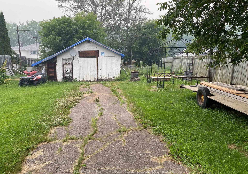 244-fitzgerald-street-thunder-bay-ontario-x13568754