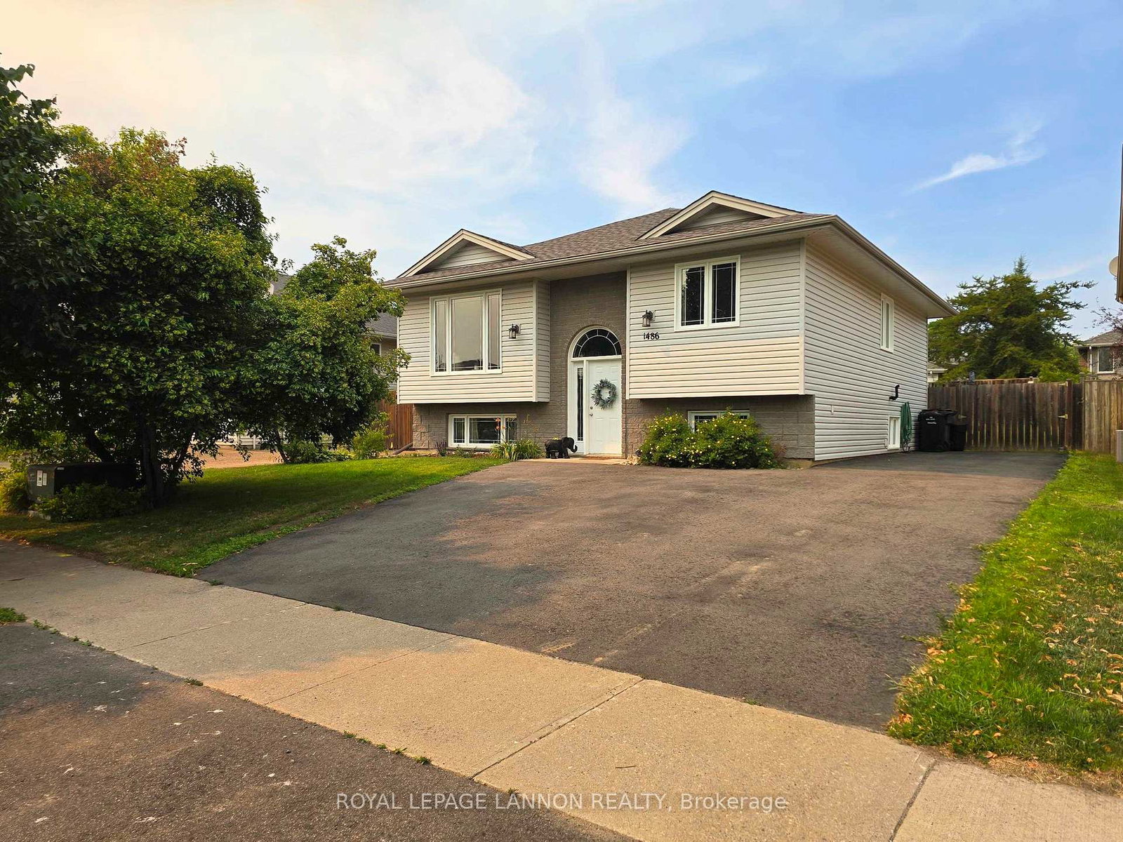 1486-hutton-park-drive-thunder-bay-ontario-x13568878